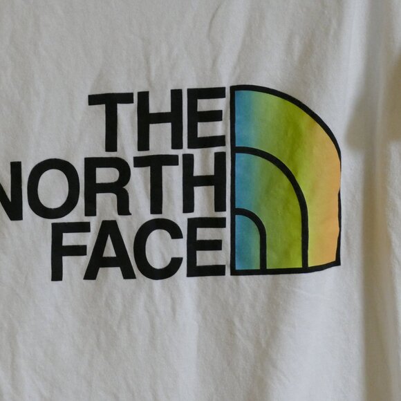 The North Face Women’s Rainbow Half Dome T- shirt - Picture 2 of 6